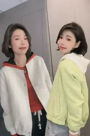 短外套女2023春季新款休闲时尚百搭宽松夹克单排扣纯色开衫棒球服商品大图