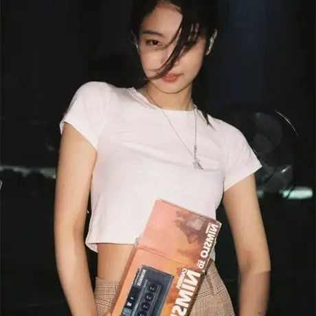 2023年春季新款韩风chic半袖上衣欧美货潮网红ins短款短袖t恤女装商品大图