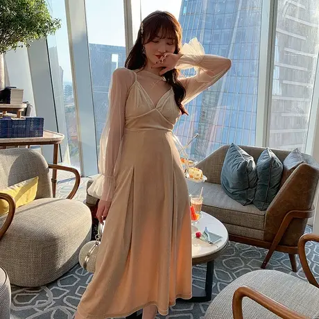 2024年流行女装秋款丝绒长袖网纱连衣裙极简轻奢礼服仙气质小洋装图片