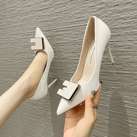 法式尖头高跟鞋女细跟2023年春季新款时尚女神范方扣浅口气质单鞋图片
