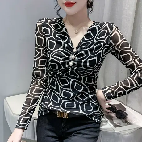 春秋性感网纱长袖T恤女洋气小众设计感印花上衣V领修身内搭打底衫商品大图