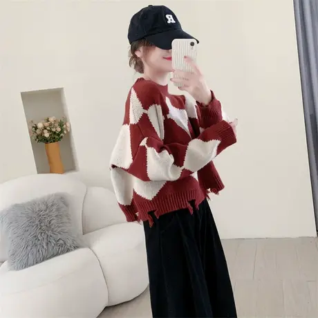 设计感小个子破洞圆领毛衣女秋冬2023新款宽松短款菱形针织衫上衣图片