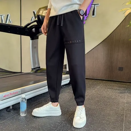 冬季保暖加厚简约字母印花运动休闲裤冬款青年束脚哈伦裤轻熟卫裤图片