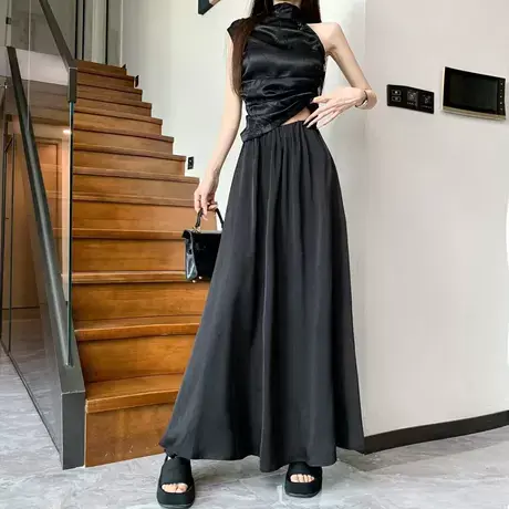 高级感黑色缎面半身裙女春秋2024新款高腰a字裙赫本风气质长裙子图片