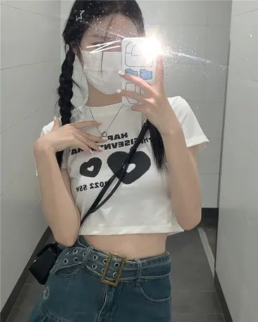 爱心字母白色BM风短款T恤女2023年夏季新款修身甜辣短袖上衣ins潮商品大图
