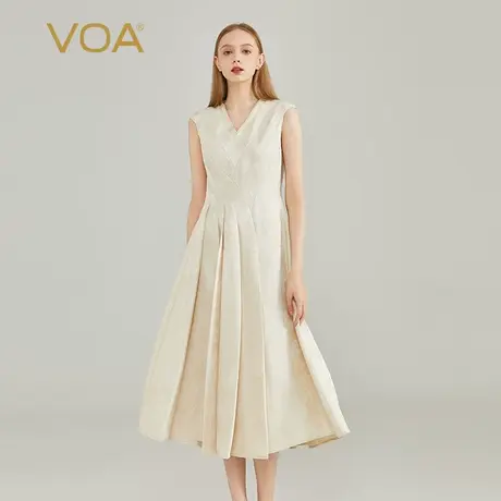 VOA重磅真丝提花38姆米V领米白色盖袖不对称设计简约大摆连衣裙女图片