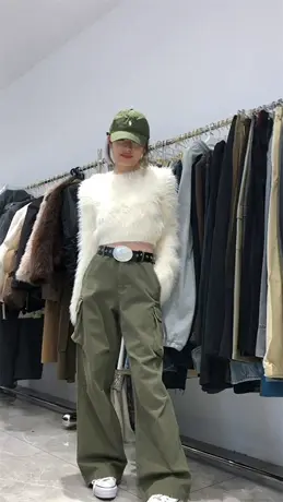 2023秋冬季新款韩版时尚纯色氛围感长毛保暖洋气短款针织毛衣上衣商品大图