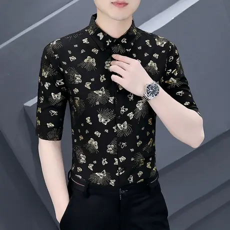 韩版个性时髦短袖衬衫男士夏季潮牌烫金印花半中袖靓仔痞帅气衬衣商品大图