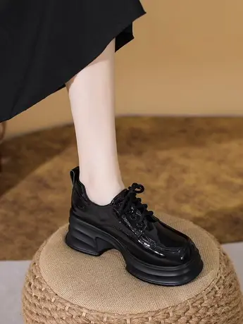 真皮英伦风小皮鞋女2023新款秋季圆头松糕乐福鞋百搭系带厚底单鞋图片