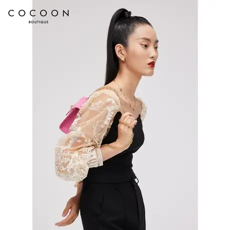 COCOON商场同款时尚上衣2023春新款女立体泡泡袖气质方领短款上衣商品大图