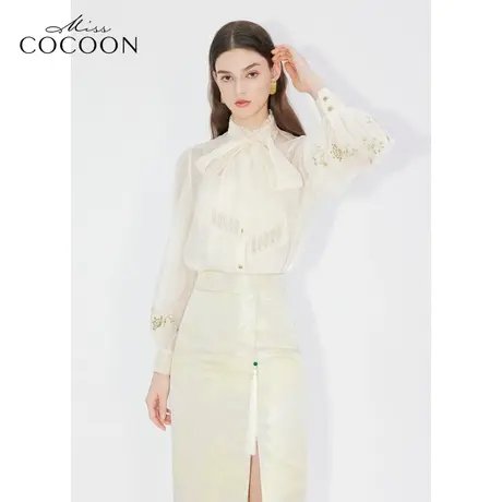 MISSCOCOON【凤羽雀翎】24春新款年会礼服新中式绣花蝴蝶结雪纺衫商品大图
