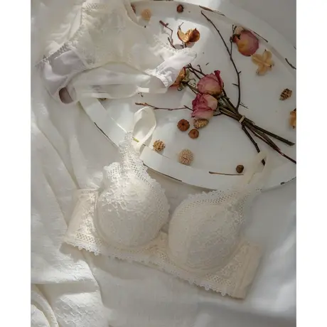 加厚聚拢文胸小胸无钢圈法式内衣女调整型收副乳防下垂蕾丝胸罩图片