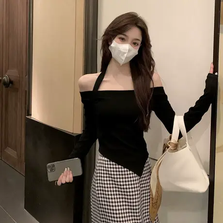 纯欲风一字肩黑色挂脖露肩长袖T恤女秋季内搭上衣打底衫新款衣商品大图
