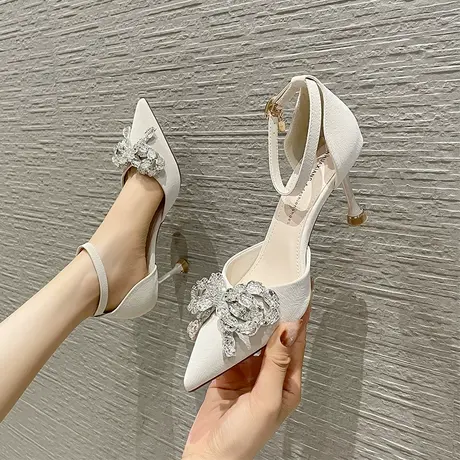 一字扣高跟鞋女细跟2023年春季新款蝴蝶结水钻仙女风尖头中空单鞋商品大图