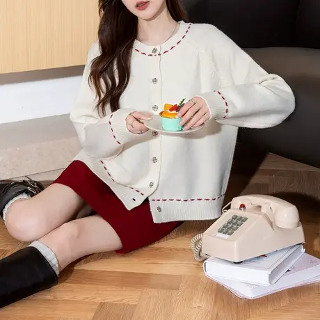 唐狮秋冬毛衣女简约风撞色线条设计圆领针织开衫外套高级感潮tu图片