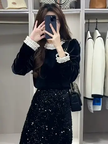 法式复古蕾丝拼接黑色金丝绒上衣女秋冬时尚时髦洋气长袖打底衬衫商品大图