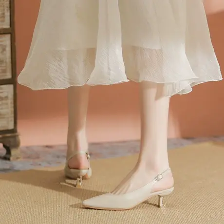 法式包头单鞋女细跟2023年春季新款性感软皮后空一字带尖头高跟鞋图片