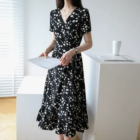【6折清仓仅203.4元】小雏菊碎花连衣裙女法式收腰雪纺裙Q790图片