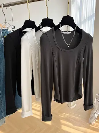 2023新款低领口修身打底衫女春秋大领口长袖T恤紧身U领上衣内搭潮图片