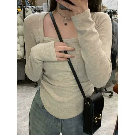 甜妹性感纯欲风长袖T恤女秋冬季修身显瘦内搭打底衫德绒方领上衣图片