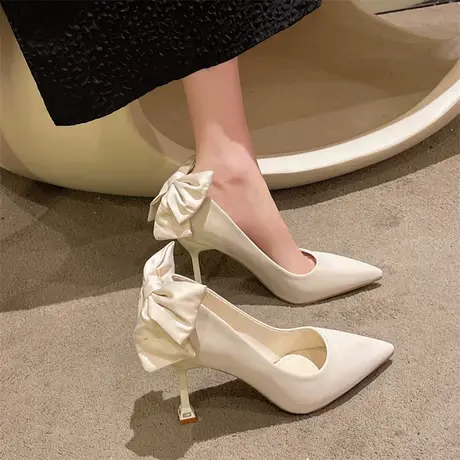 法式高跟鞋女细跟2024新款气质名媛白色小众设计感浅口单鞋礼仪鞋图片