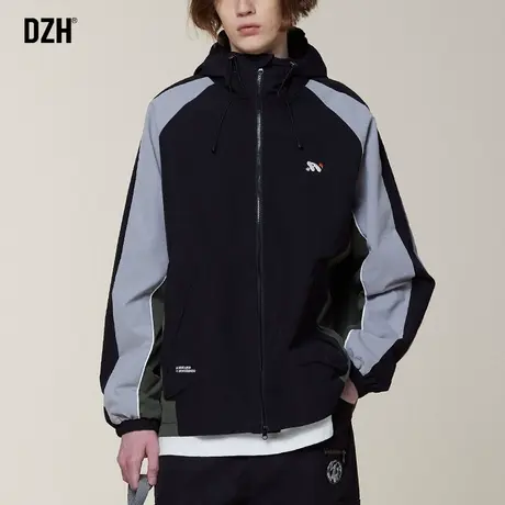 男士美式冲锋衣外套潮牌男春秋款连帽拼接新款夹克旅游穿搭登山服商品大图