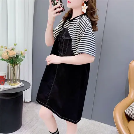 假两件条纹背带T恤连衣裙女夏季2023新款宽松中长款短袖裙子上衣图片