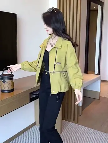 韩系短款外套女2023春秋新款小个子时尚风衣开衫爆款休闲冲锋衣图片