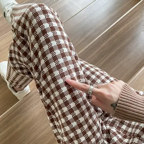 咖色毛呢格子裤女2023年春秋新款高腰直筒宽松显瘦休闲哈伦萝卜裤图片