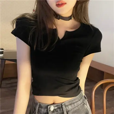正肩t恤女V领修身显瘦短袖体恤衫短款设计感小众半袖上衣ins潮夏图片