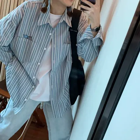 防晒条纹衬衫女夏季薄款港风宽松韩版设计感小众法式长袖别致上衣图片