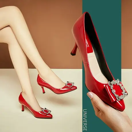 单鞋春款细跟红色尖头浅口金属装饰高跟鞋水钻蝴蝶结套脚女鞋图片