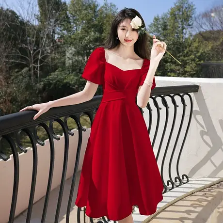 红色礼服女缎面小个子敬酒服新娘夏季订婚连衣裙回门便装法式收腰图片