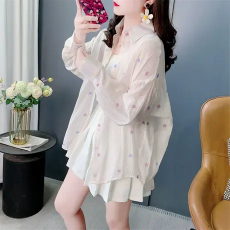 甜美碎花长袖防晒衬衫女夏季2025年新款韩版轻薄透气百搭开衫上衣图片