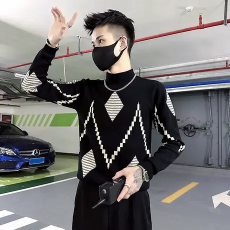 设计感网红提花半高领毛衣男秋冬季菱形格小众修身内搭针织衫线衣图片