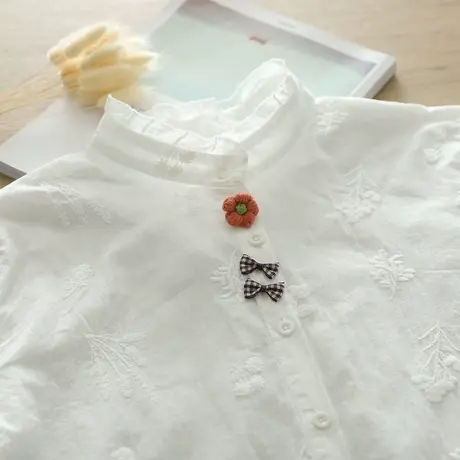 春装甜美文艺长袖蕾丝花边衬衫女刺绣花朵立领百搭气质白衬衣柔软图片