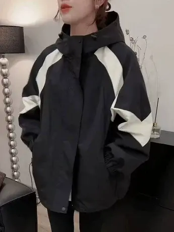 2024春季爆款拼色冲锋衣外套女新款休闲显瘦百搭小个子棒球服上衣商品大图