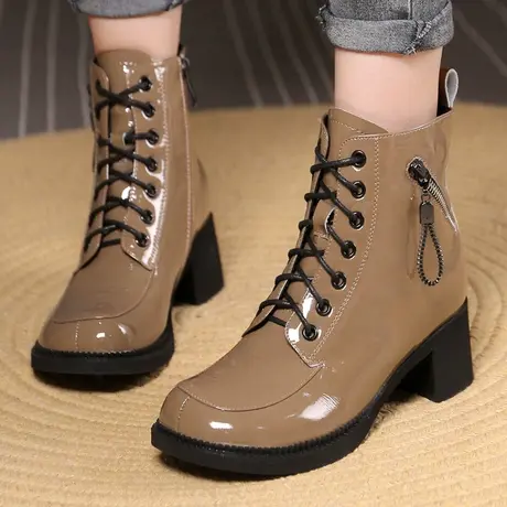 2023冬季漆皮大码女短靴41一43时尚真皮系带粗跟女靴42新款马丁靴商品大图