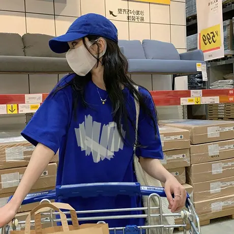 克莱因蓝正肩短袖t恤女夏季2024新款美式oversize宽松设计感上衣图片