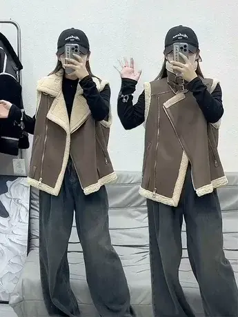 羊羔毛皮毛一体马甲女上衣2023年新款百搭颗粒绒保暖高级背心外套商品大图