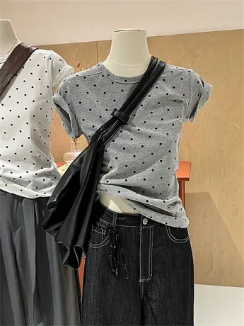 波点t恤女短袖正肩修身显瘦圆领打底 复古甜辣设计感别致圆点上衣商品大图