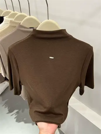 五分袖褶皱设计感针织衫半袖小衫女2023早秋装纯色修身羊绒打底衫商品大图