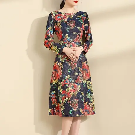 水墨青华春季新品时尚花色女装百搭打底裙修身显瘦蕾丝连衣裙图片