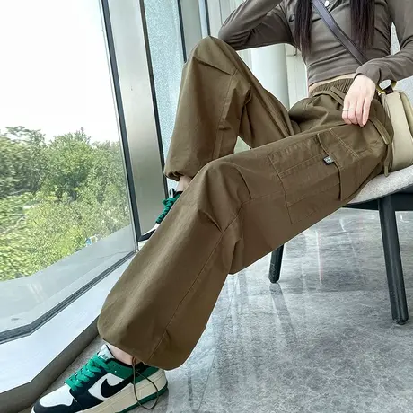 咖色美式工装裤女秋冬新款小个子降落伞裤运动直筒高街裤子阔腿裤商品大图