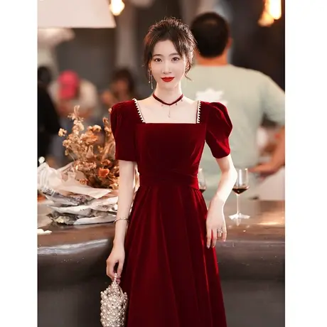 敬酒服新娘2023新款酒红色高级感回门订婚礼服连衣裙女系带蝴蝶结图片