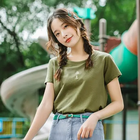 茵曼牛油果绿短袖t恤女装夏季百搭新款棉质纯色复古绣花上衣宽松T图片