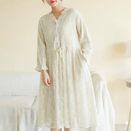 胖妹妹2025大码秋冬新品法式V领宽松显瘦蕾丝飘逸仙女图片