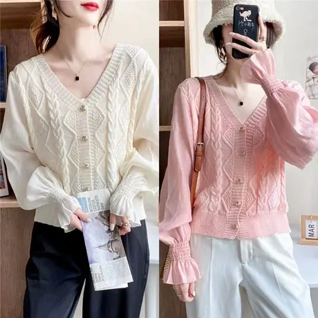 2023初春新款喇叭袖上衣设计感小众女v领毛衣开衫针织外套春秋款图片