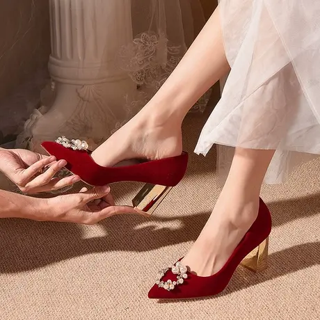 中式结婚鞋女2023年新款秀禾服婚纱两穿红色新娘鞋孕妇粗跟不累脚商品大图