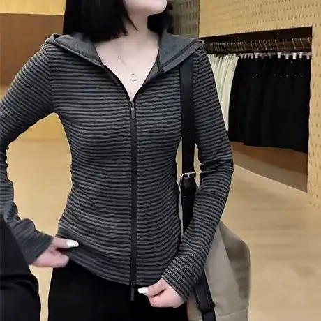 帽衫卫衣外套女2025秋季新款修身显瘦连帽长袖条纹开衫短款上衣女商品大图